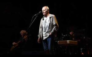 Roberto Vecchioni fa sold out a Vigevano