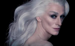 Monologhi comici e profondi: le date al teatro Fraschini