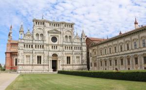 I monaci lasciano la Certosa di Pavia: dal 2026 gestione al Ministero e biglietto d’ingresso