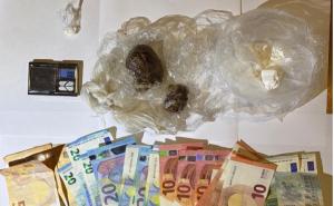 Gravellona Lomellina, fermato durante un controllo stradale e trovato con cocaina ed eroina