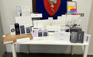 Vigevano: recuperati smartphone e tablet Apple e Samsung rubati del valore di 50mila euro