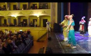 Con Aladin il brindisi di Capodanno. E lo spettacolo replica anche oggi pomeriggio...