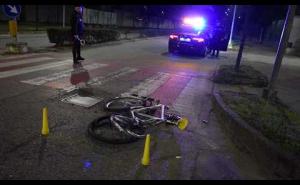 Vigevano, ciclista investito in viale Petrarca: &egrave; gravissimo. Intubato ed elitrasportato al San Matteo