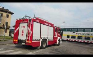 Urtato da un treno ad Abbiategrasso, traffico ferroviario in tilt sulla Milano-Mortara