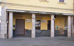 Gambol&ograve;, preoccupazione sul futuro dell'ex Caff&eacute; Commercio. L'opposizione chiede di vedere i locali