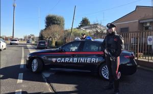 Ladri entrano in casa a Vigevano e spariscono alcuni monili in oro