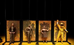 Felicit&agrave; o successo? Il gioco pericoloso