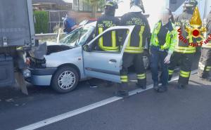 Tamponamento a catena sulla Vigevanese: tre feriti, traffico rallentato a Gaggiano
