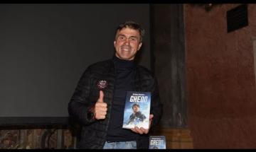 Vigevano, l'ex sciatore Ghedina in città per presentare la sua autobiografia