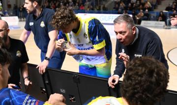 Basket, serie B, coach Stefano Salieri: &laquo;Primi? Adesso non importa. Entrare nel play-off sar&agrave; un'impresa&raquo;