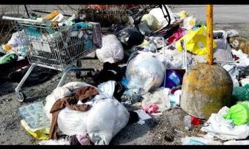 Abbandono di rifiuti a Vigevano. Le discariche non si fermano n&egrave; in periferia n&egrave; in centro