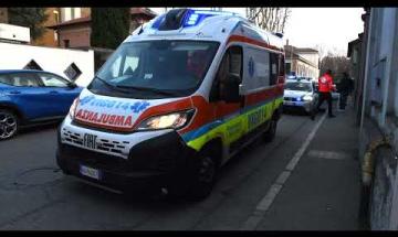 Vigevano, incidente in via Berruti: coinvolti uno scooter e un&rsquo;utilitaria