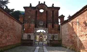 Gambol&ograve;, entra in vigore l&rsquo;ordinanza anti-bivacchi: multe da 100 euro in centro e nelle frazioni