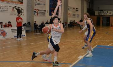Basket, Serie C: Robbio, che fatica con Rondinella! Vittoria sul filo di lana (67-65)