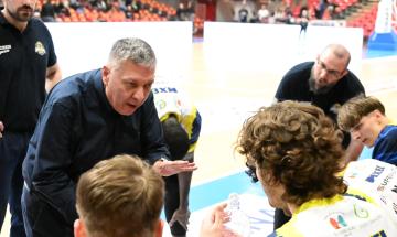 Basket, serie B, coach Salieri: &laquo;Una grande vittoria, costruita nel secondo tempo&raquo;