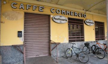 Ex Caff&egrave; Commercio di Gambol&ograve;: contenzioso tra gestore e Comune, si va in tribunale