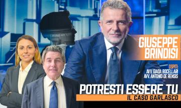 Il caso Garlasco a teatro: Brindisi porta in scena l&rsquo;omicidio Poggi. Sul palco anche gli avvocati di Stasi