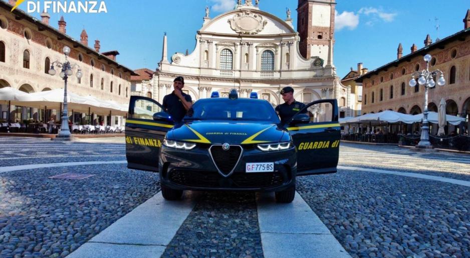 Non era un'associazione, ma un ristorante. La Guardia di finanza scopre 27 lavoratori irregolari